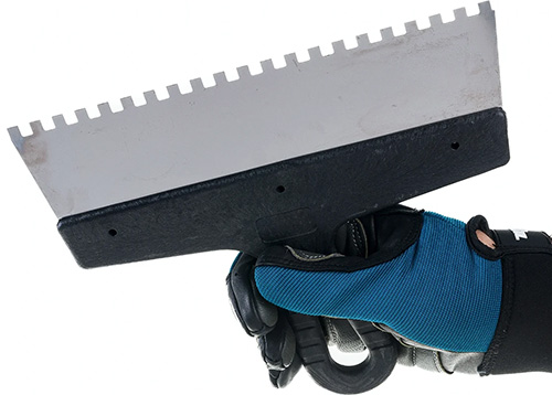 Шпатель из нержавеющей стали 250 мм, зуб 6х6 мм, пластмассовая ручка