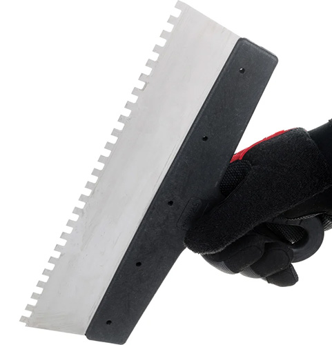 Шпатель из нержавеющей стали 300 мм, зуб 6х6 мм, пластмассовая ручка