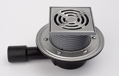 T 510.1 SNsP Трап горизонтальный регулируемый серии 510 с нержавеющей решеткой, с незамерзающим сифоном, с фланцем