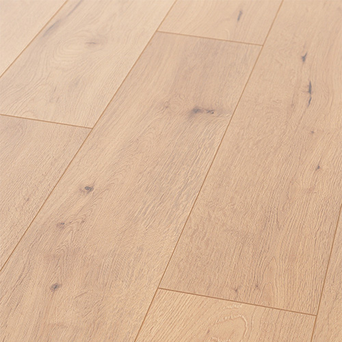 Ламинат Дикий дуб натуральный Classic Egger Pro 2023+