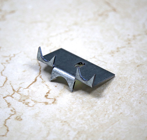 Клямер зуб тип T, упаковка 100 штук, Кералайт