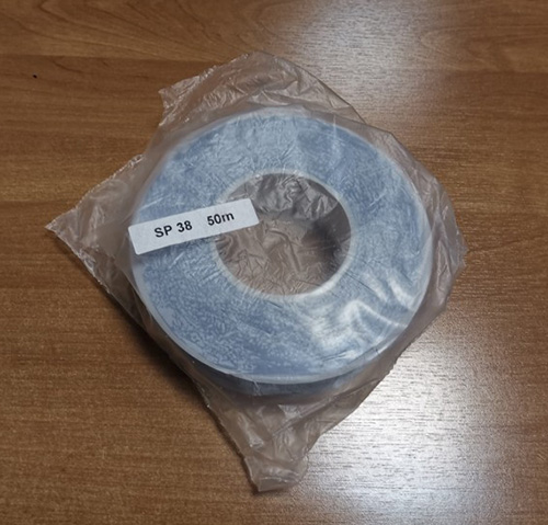 Двусторонняя акриловая лента для подкровельных пленок JV SP 38, 38 мм х 50 м